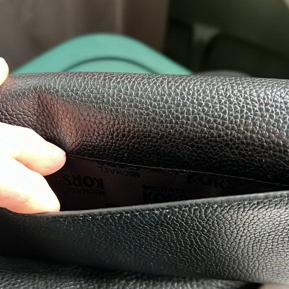 Michael Kors, leather wallet - Picture 4 of 7